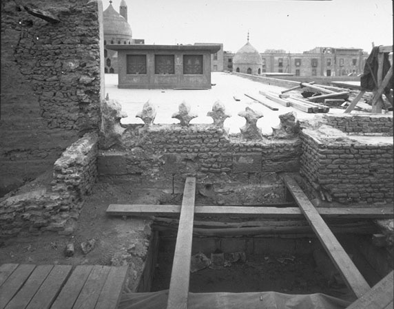Roof of the mausoleum before restoration