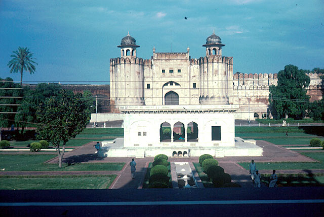 Exterior view looking east from the main steps of mosque, toward Alamgiri Gate (entrance to Lahore Fort from the mosque)