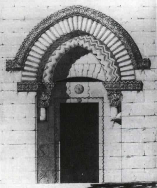 Elevation of entrance doorway (after Pierotti)