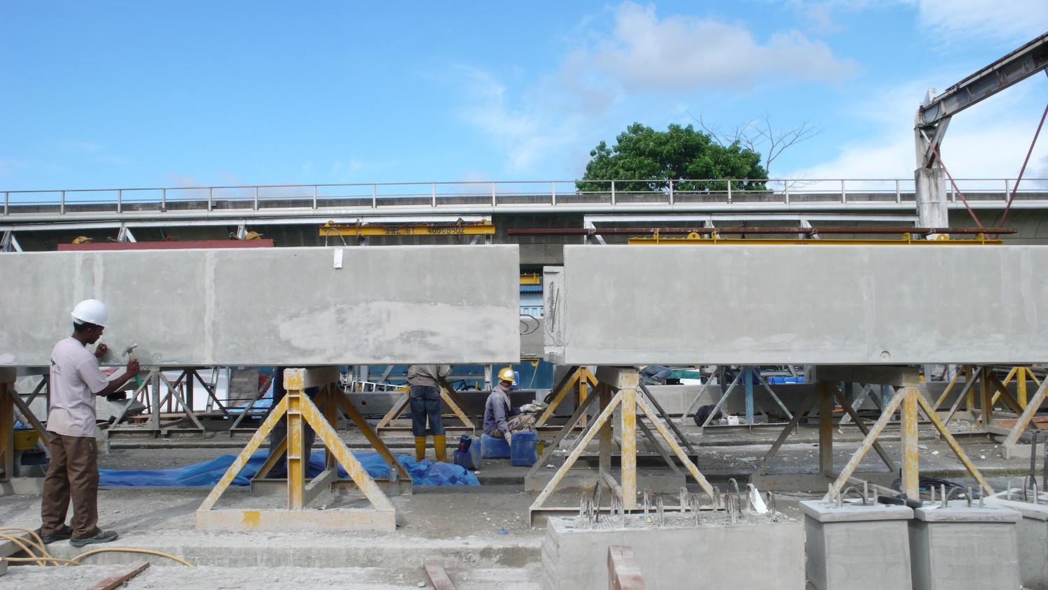 Exo-skeleton concrete fabrication