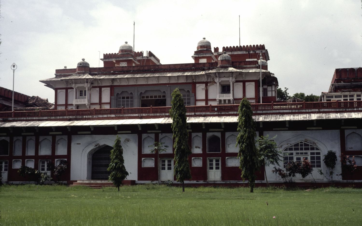View of the Moti Shahi Mahal (Sardar Vallabhbhai Patel National Memorial) from riverside.