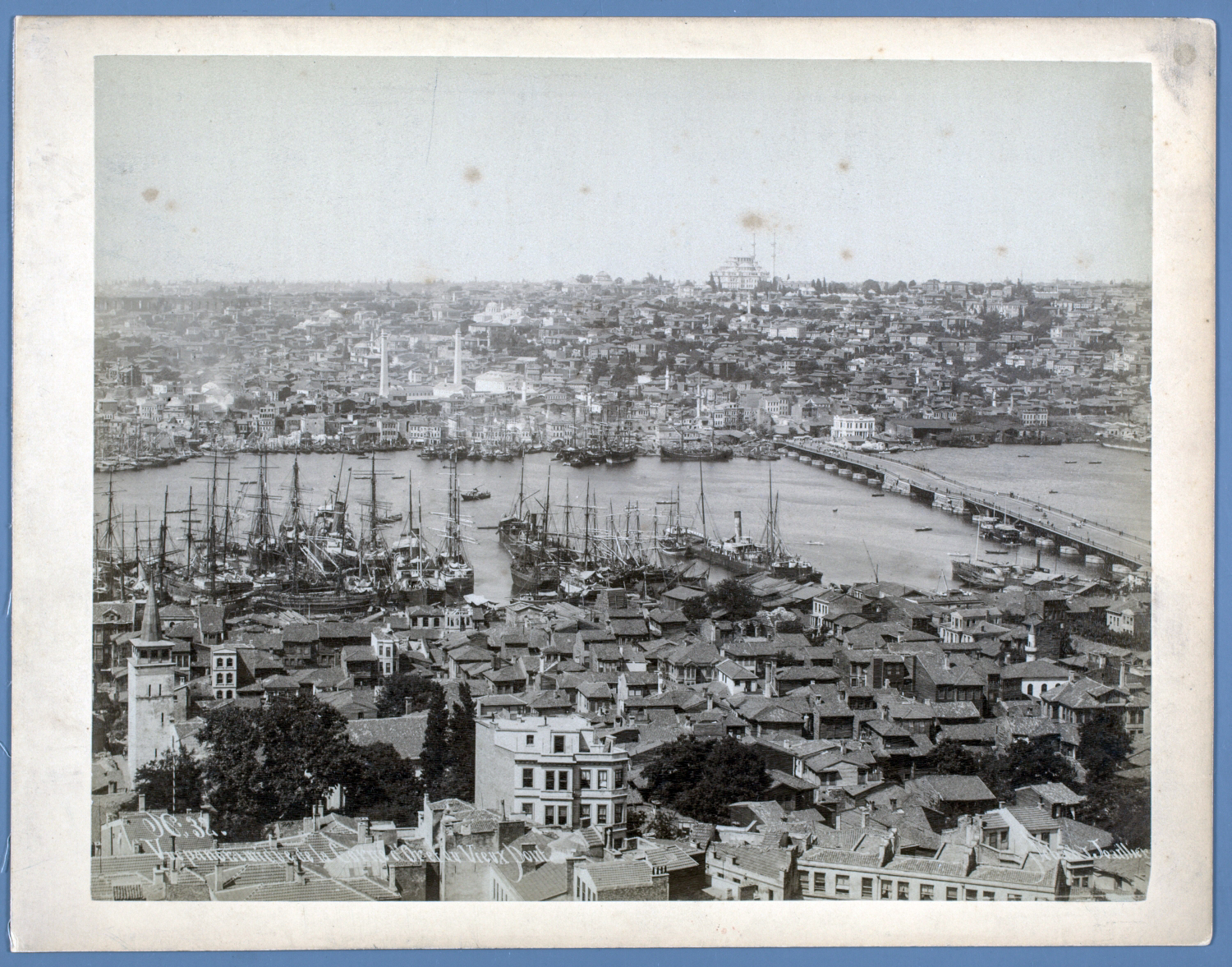  Istanbul - Bird's-eye view of the Golden Horn and the Old Bridge (Cisr-i Atik). "N. 32. Vue panoramique de la Corne d'Or et du Vieux Pont."