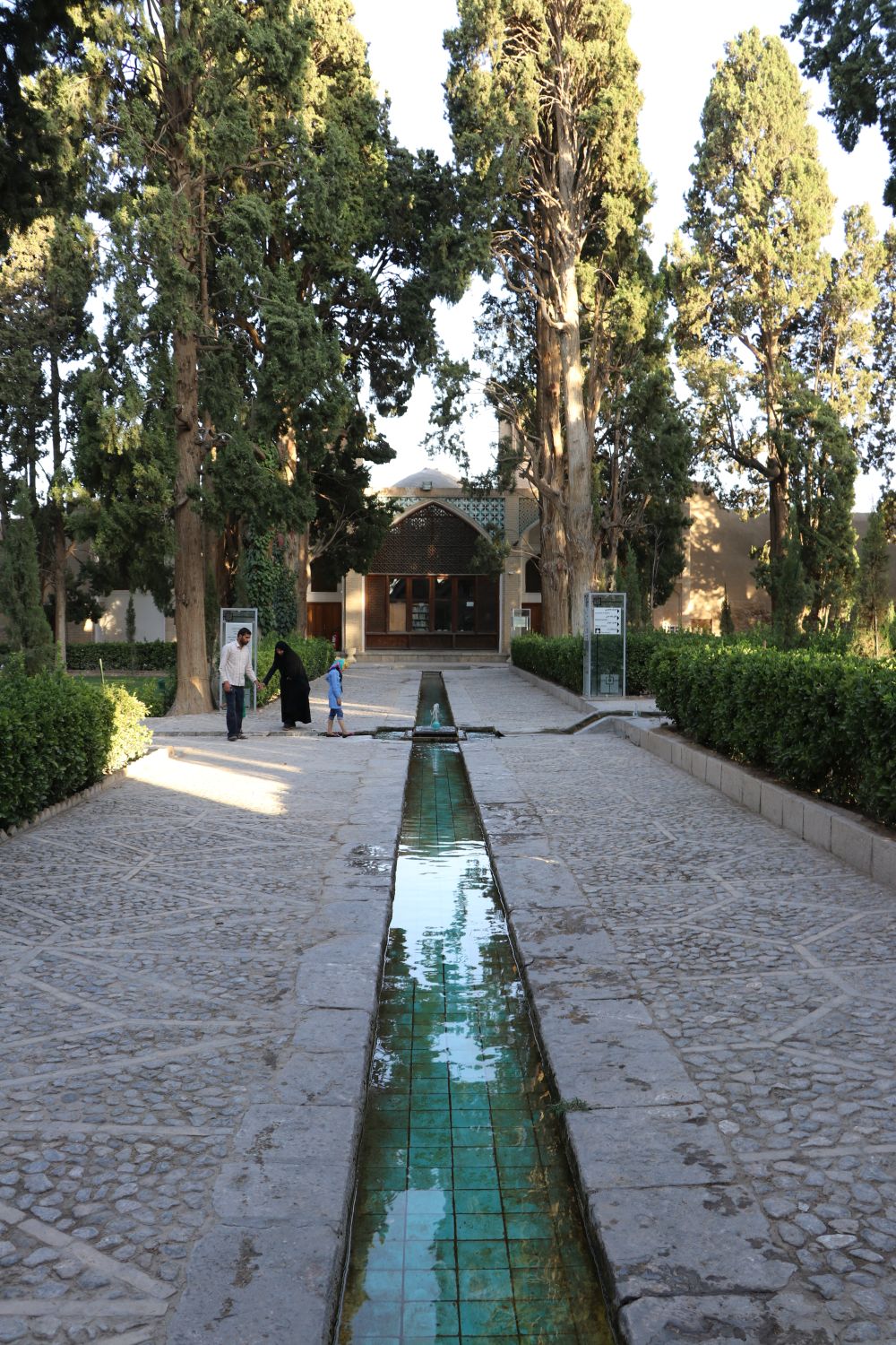 Bagh-i Fin - Water channel in center of garden.