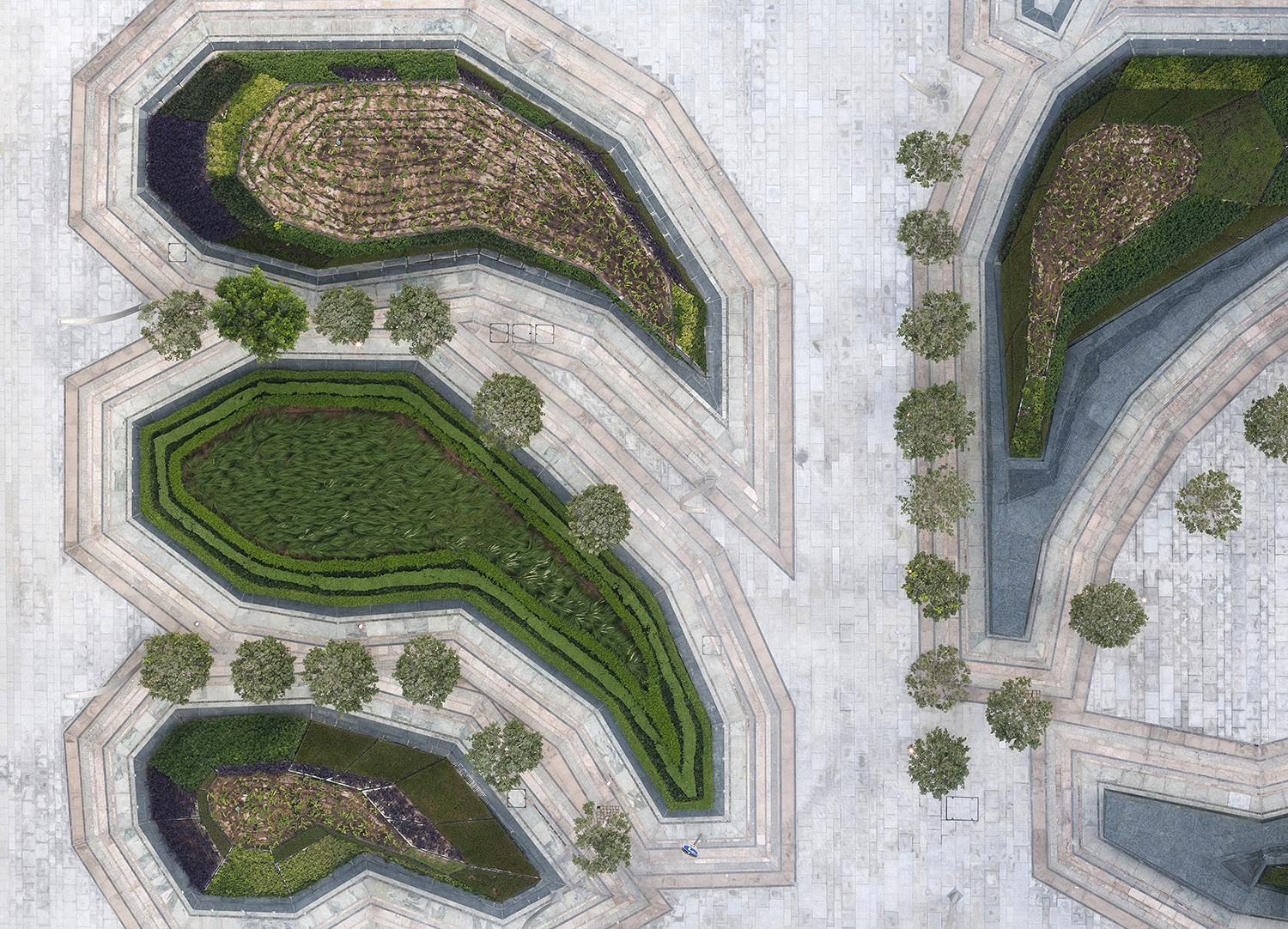 Detailed top view of Square greenery and walkways 