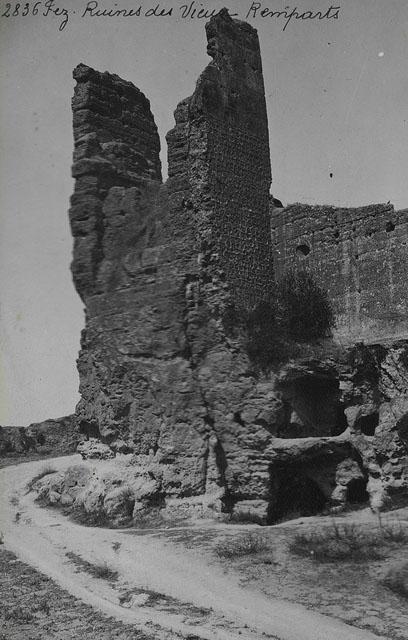 General view of old ramparts (poss. Almoravid) / "Fez, Ruines des Vieux Remparts"
