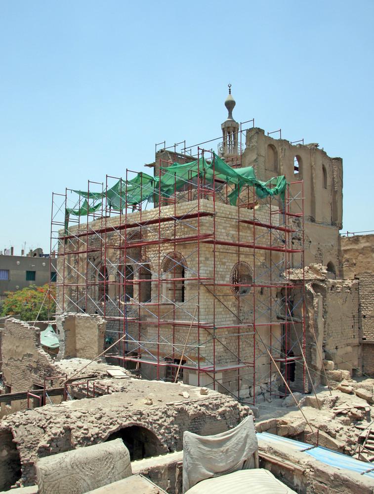 Amir Alin Aq Palace Conservation - Conservation work in progress on envelope