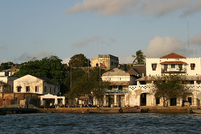 General view of Lamu waterfront with Lamu fort at center