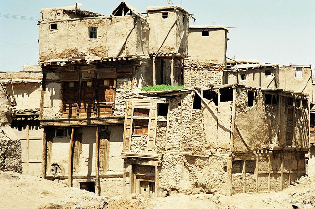 Vernacular Housing of Kabul - Dilapidated house near Shor Bazaar; timber-frame construction with mud-brick infill