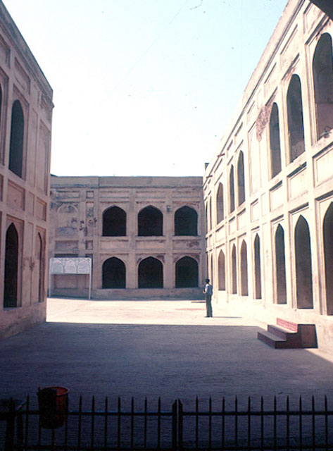 Interior view of Alamgiri Gate Hall looking south towards entrance