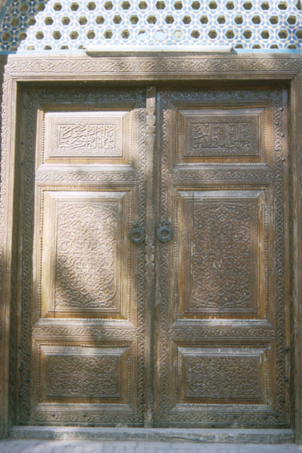Mosque in Chorakha, door detail