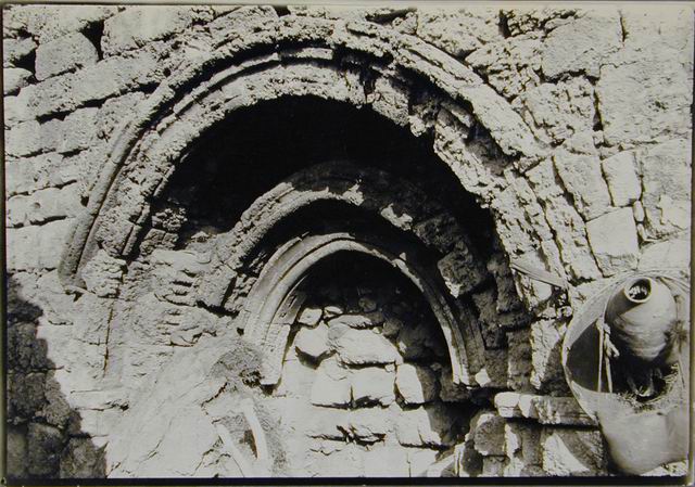 Mausoleum of Abu Huraira - Walled up entrance