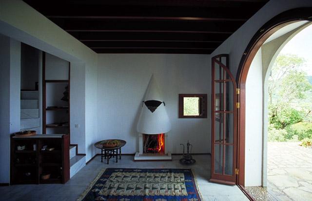 Interior view showing fireplace