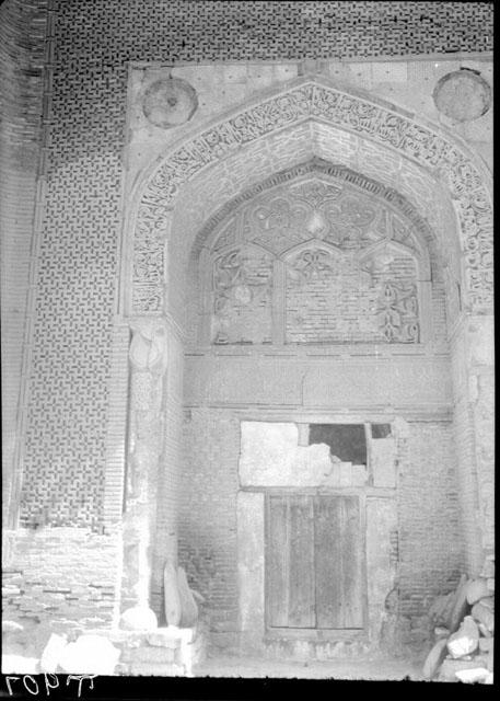 Doorhead with three blind arches of Jalal al-Din Hussein's tomb