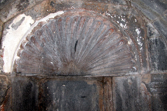 Detail of the shell-like mihrab semi-dome