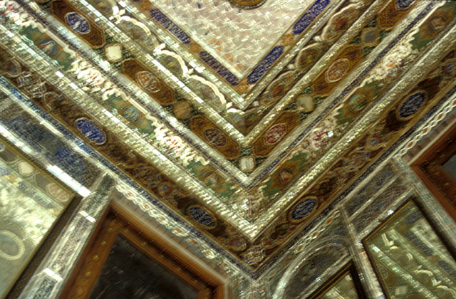 Central portico at <i>biruni</i>; corner of coffered ceiling with painted decorations and mirror work