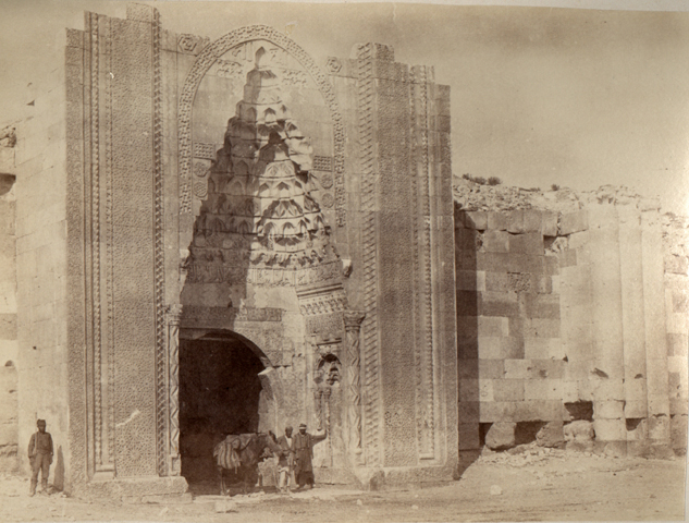 Grand portal of Seljukian Khan called Sultan Khan on royal post road from Ephesus to Persia