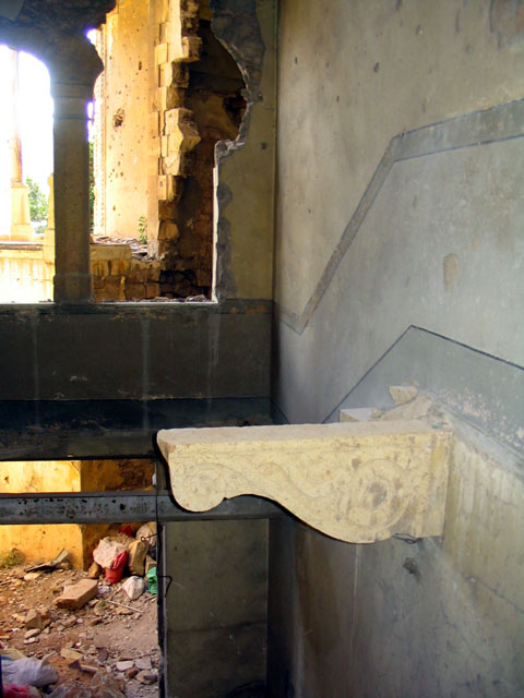 Interior view of the destroyed straicase showing the remaining landing support