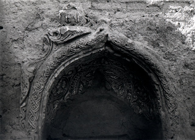Pointed arch of mihrab in southwest iwan
