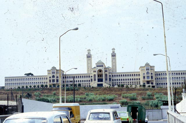 Main view to Hussein-Dey Islamic School