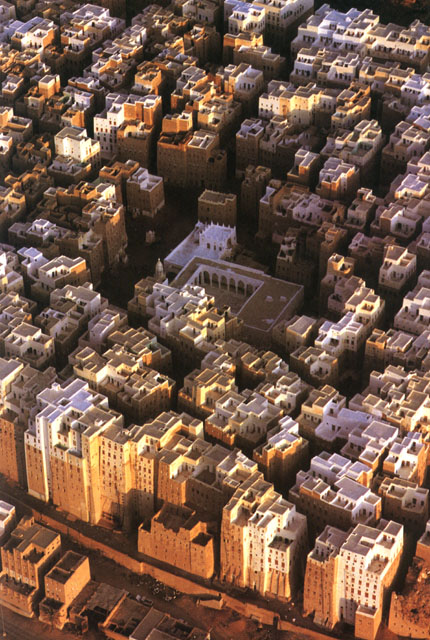 Aerial view of Shibam; tower-houses round the square in front of the Great Mosque of Shibam