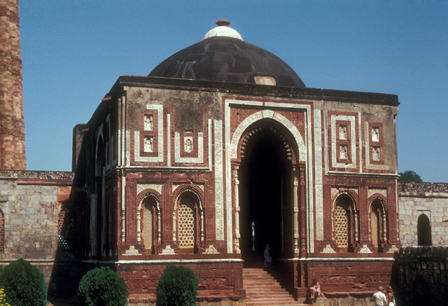 Alai Darwaza - Exterior view from southwest