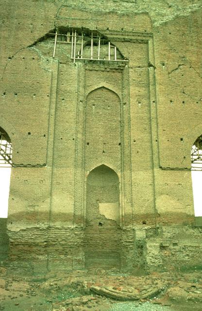 Arg-i Alishah - Interior detail; mihrab niche