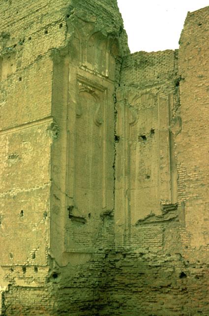 Arg-i Alishah - Exterior detail; brickwork on east elevation