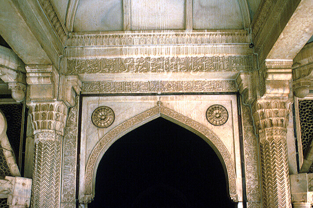 Salim Chishti Tomb - Interior view of south entrance showing pointed-arch doorway and columns