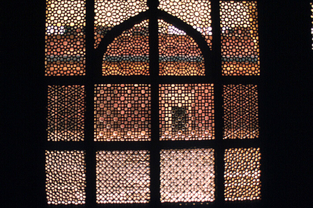 Salim Chishti Tomb - Interior view of screen