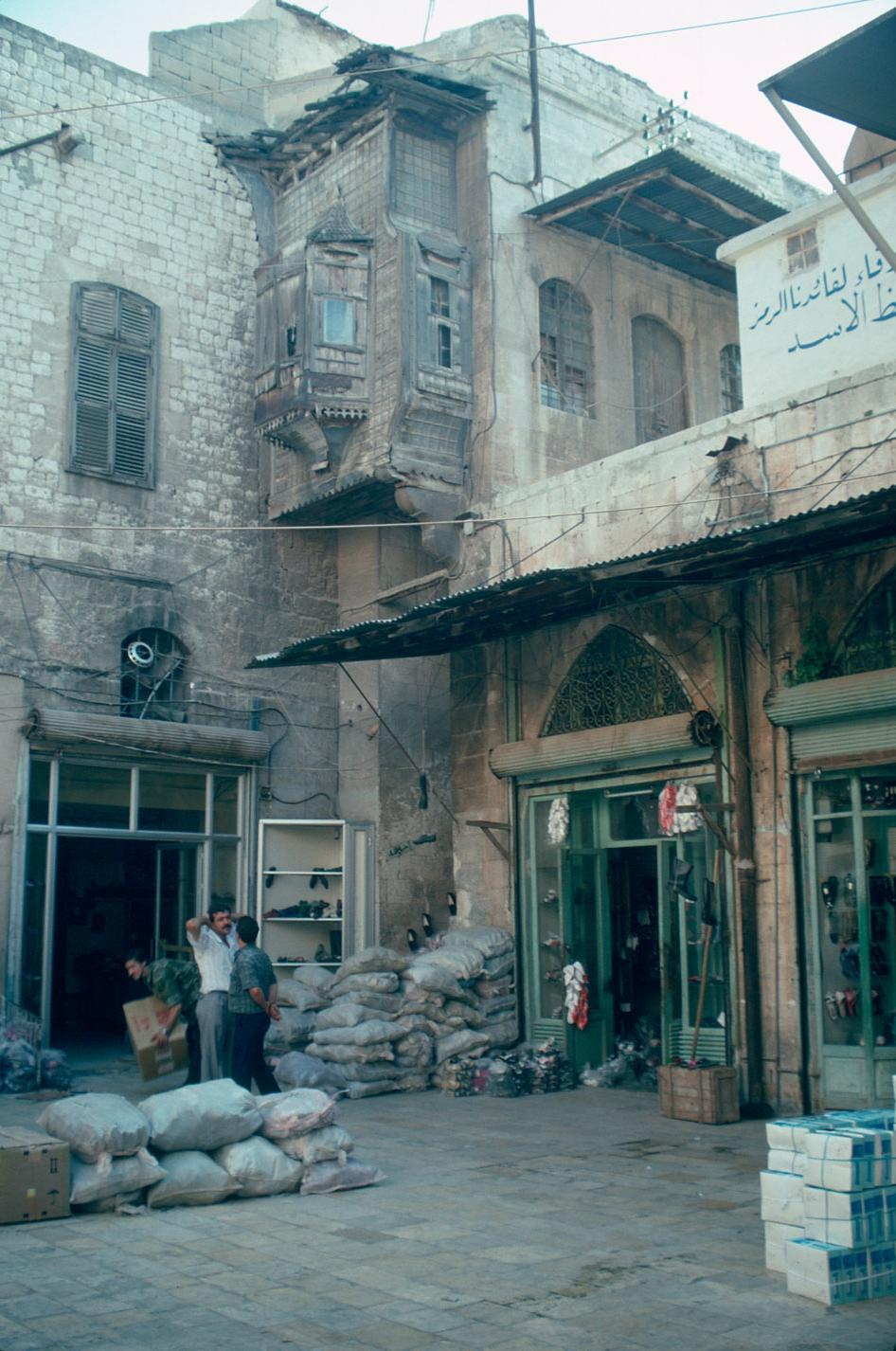 Khan al-Nahassin, courtyard view
