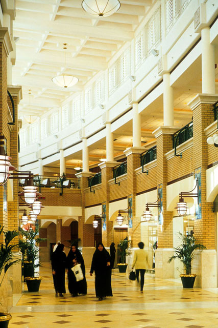 Al-Sharq Waterfront - Interior view, showing three-story foyer