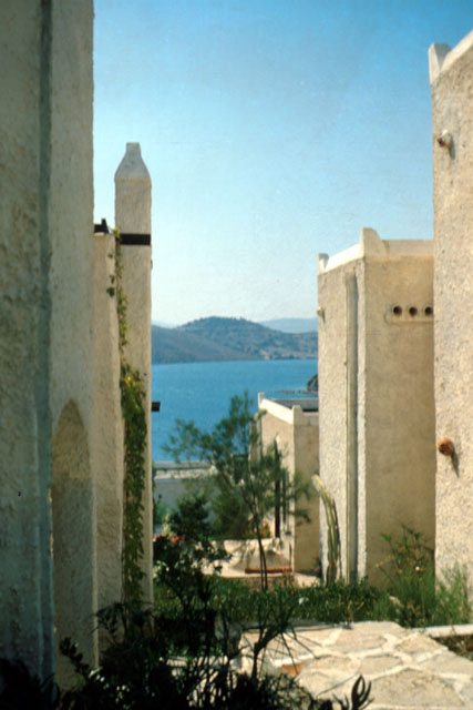 Exterior view between buildings to sea