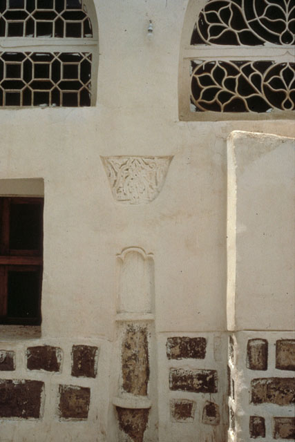 Exterior column decoration