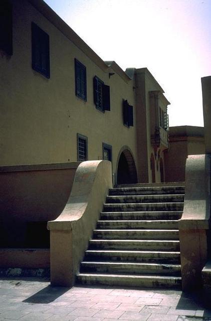 Exterior view, steps to courtyard