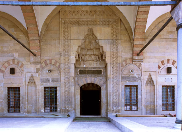 Portico façade with mosque portal