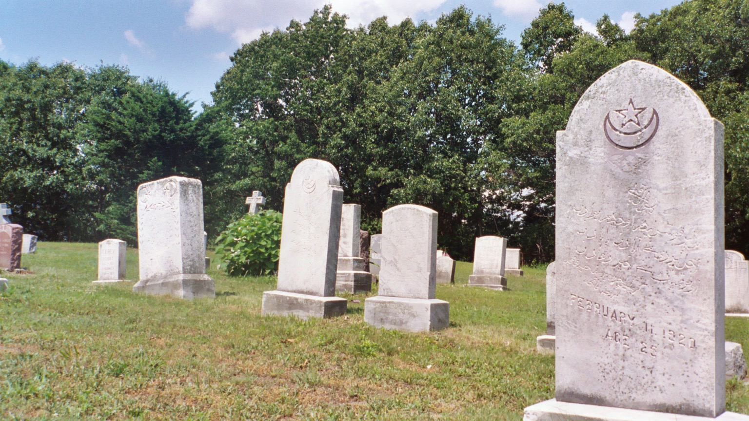 <p>View of tombstones in the Islamic section</p>