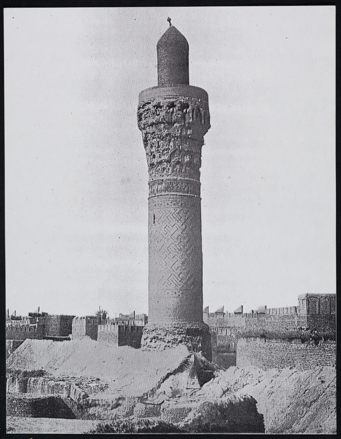 Minaret prior to restoration