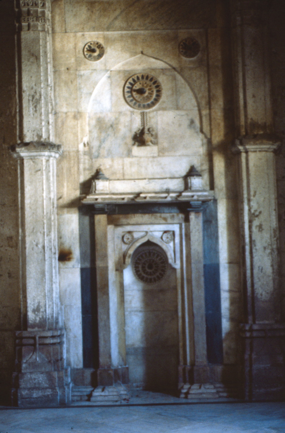 Interior view, second bay of tomb, with mihrab