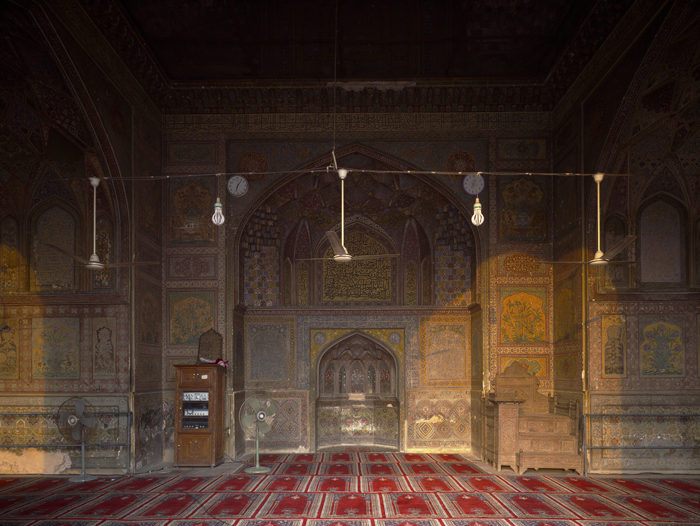Masjid Wazir Khan - Interior, view to mihrab wall