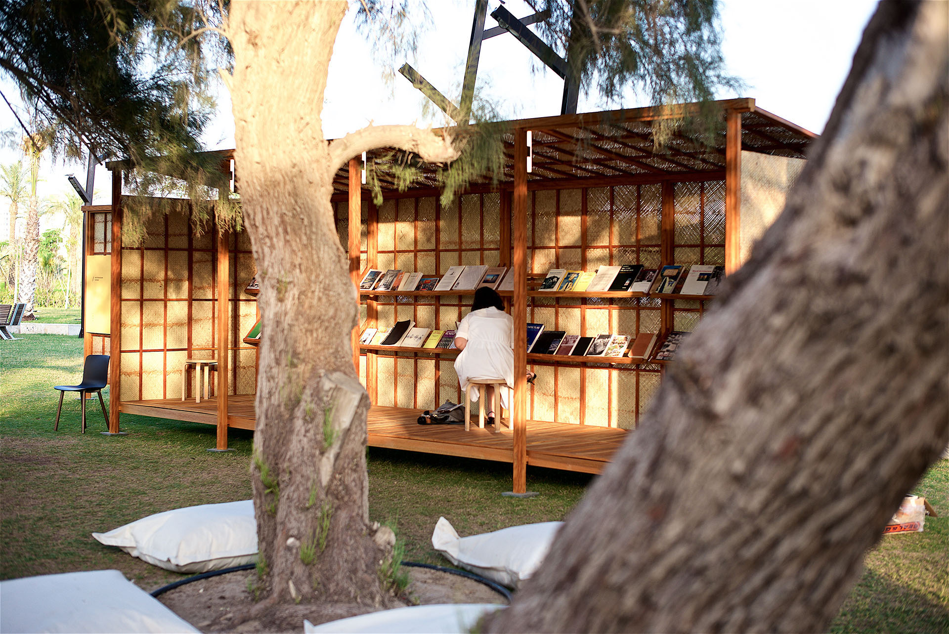 <p>Atlas pavilion, Atlas Bookstore Kuwait outpost, Al Shaheed Park, Kuwait</p>
