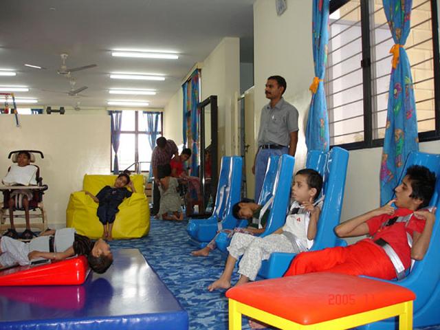 Physiotherapy hall