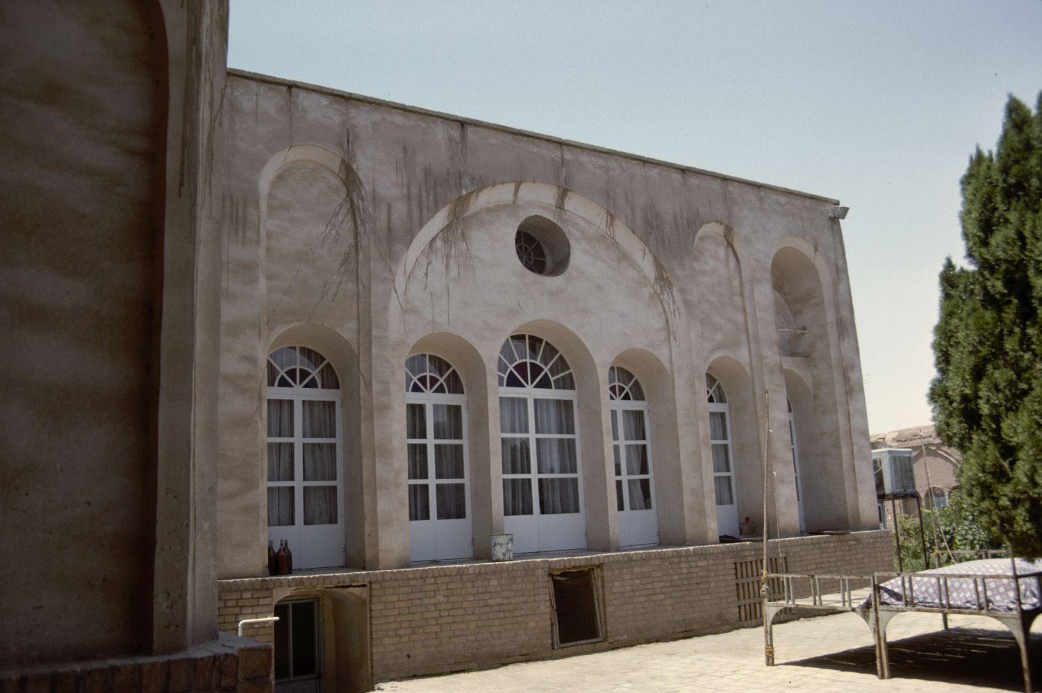 Khanah-i Yiganah - Windows overlooking courtyard.