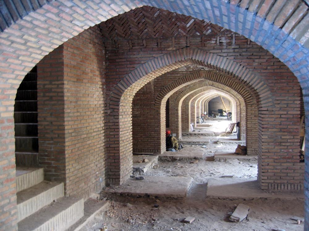 Bagh-e Babur Restoration: Caravanserai - Interior during intervention