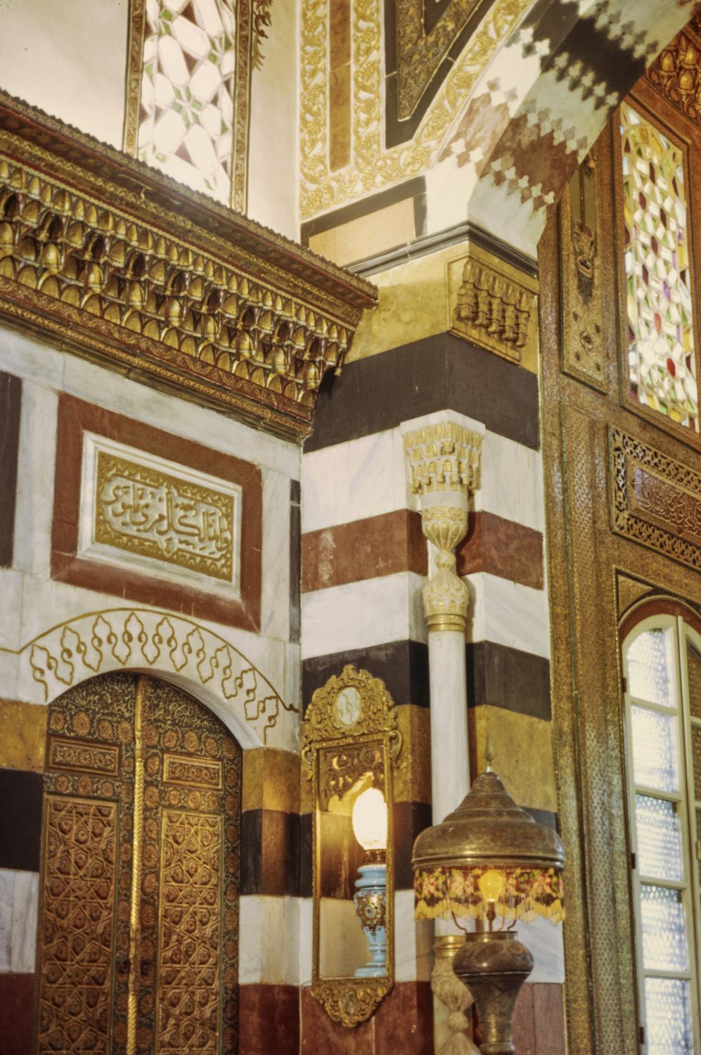 <p>View of wall and cornice in the grand reception hall (qa'a) on second level.</p>