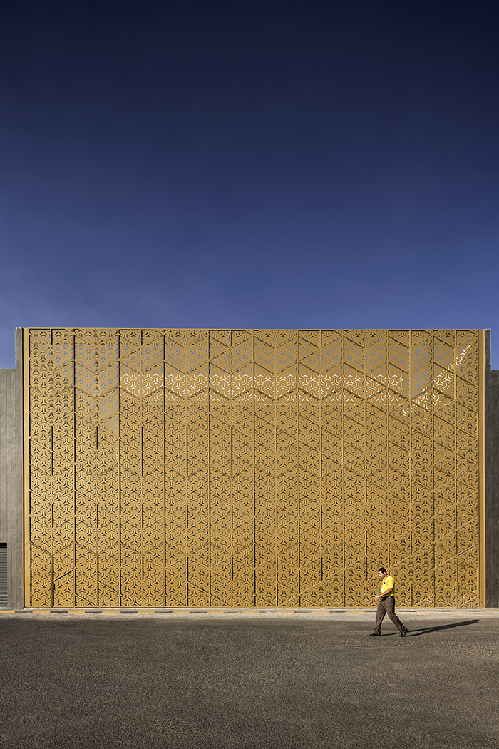 Ali Mohammed Thuniyan Alghanim Medical Centre - Perforated mesh provides natural light and ventilation to the building 