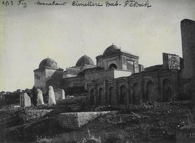 Bab Fetouh Cemetery - General view of marabout at Bab Fetouh Cemetery / "Fez, Marabout, Cimetiere Bab-Fetouh"