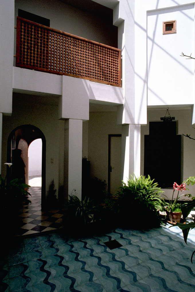 View to the open entrance door from the courtyard<br>