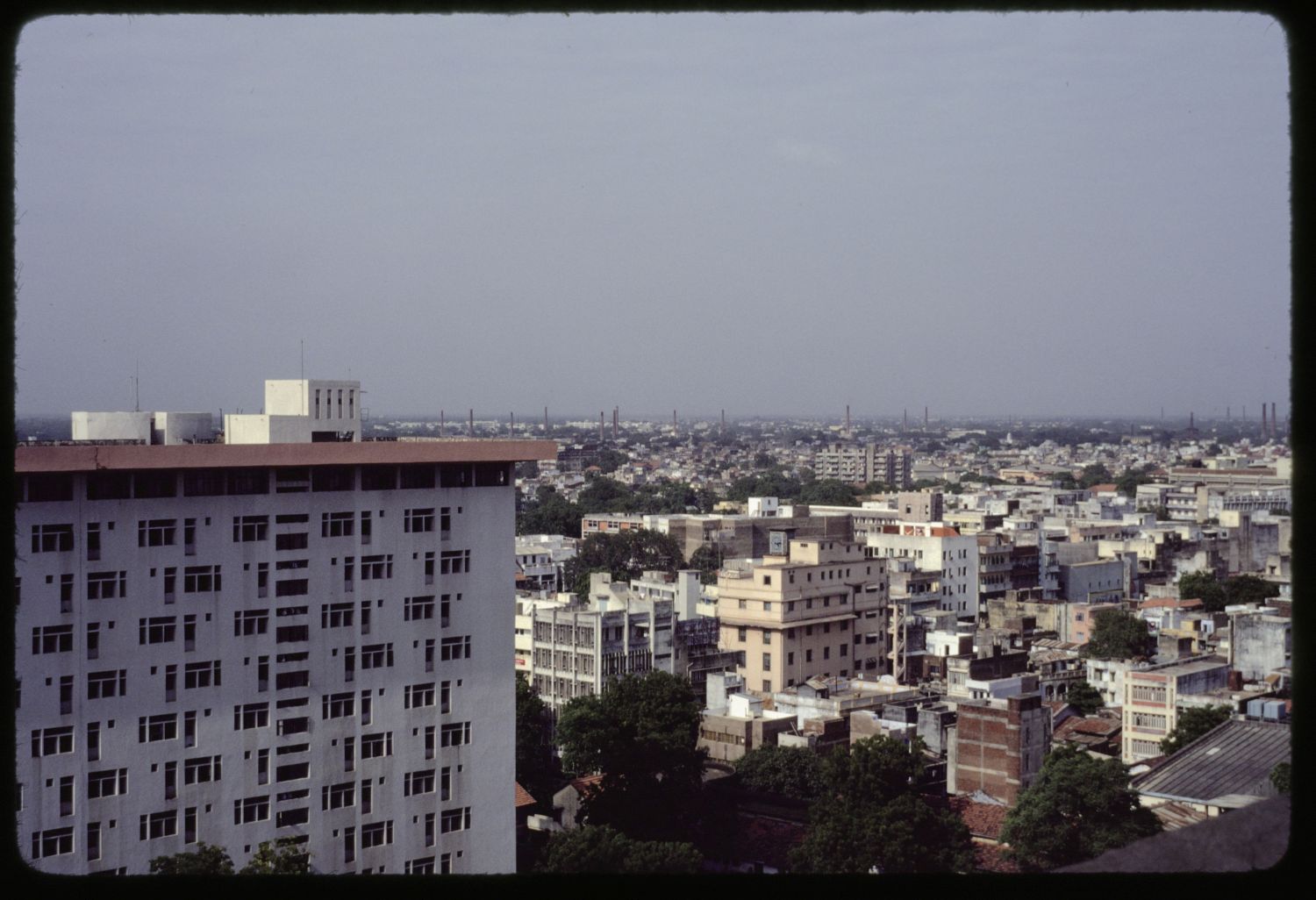 General view over Ahmedabad toward northeast.