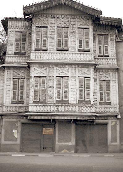 Main façade of a wooden mansion in Sariyer District