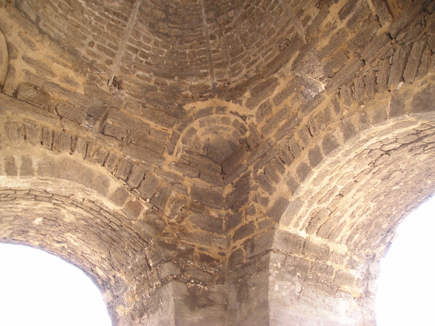 Interior view, detail of squinch